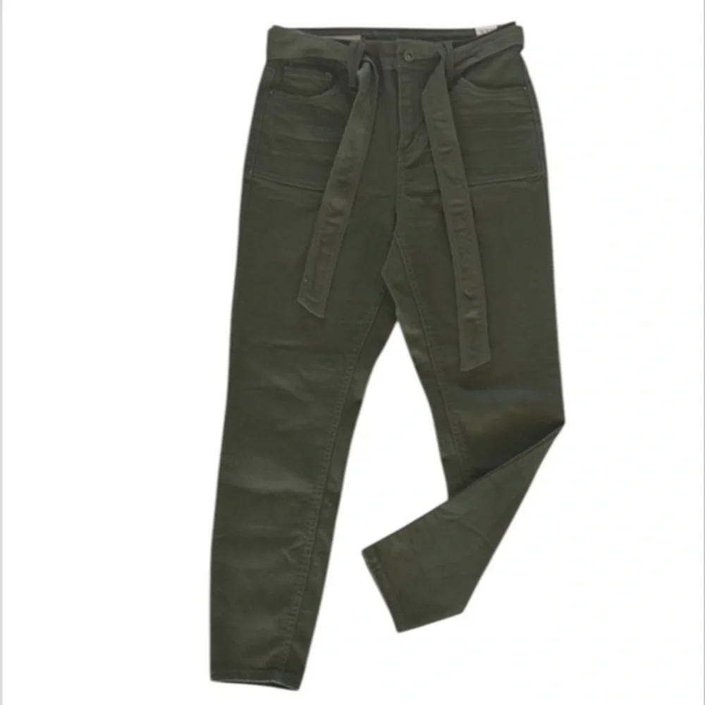Vanilla Star high rise green belted jeans size 29